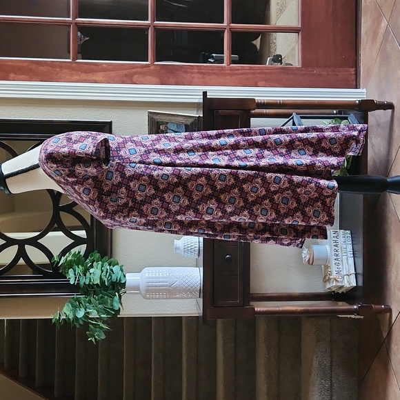 LuLaRoe Hi Lo Dress - Picture 2 of 7